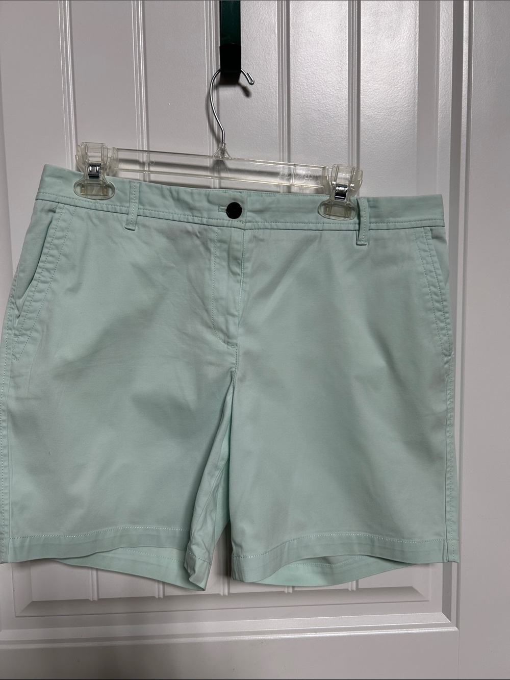 Talbots Mint Green Cotton Blend Relaxed Chino Shorts